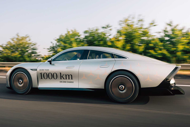 Mercedes Vision EQXX на пути в Гудвуд