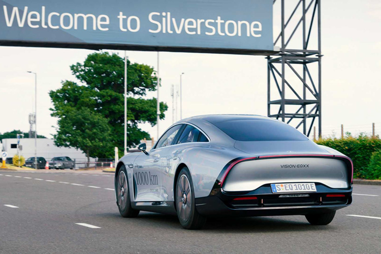 Mercedes Vision EQXX на пути в Гудвуд