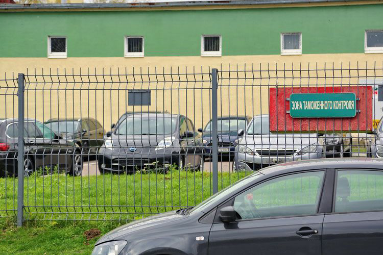 Nissan Leaf таможня Беларусь