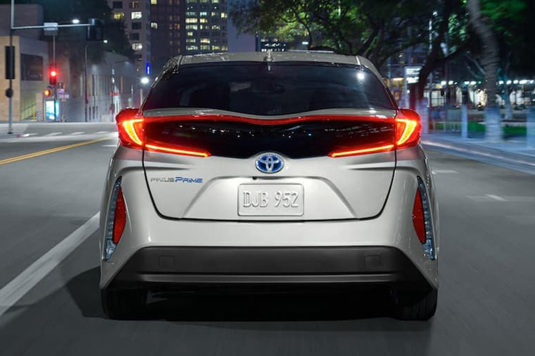 Toyota Prius Prime 2021