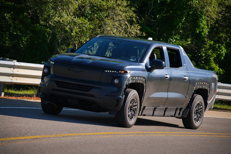 Chevrolet Silverado EV тесты