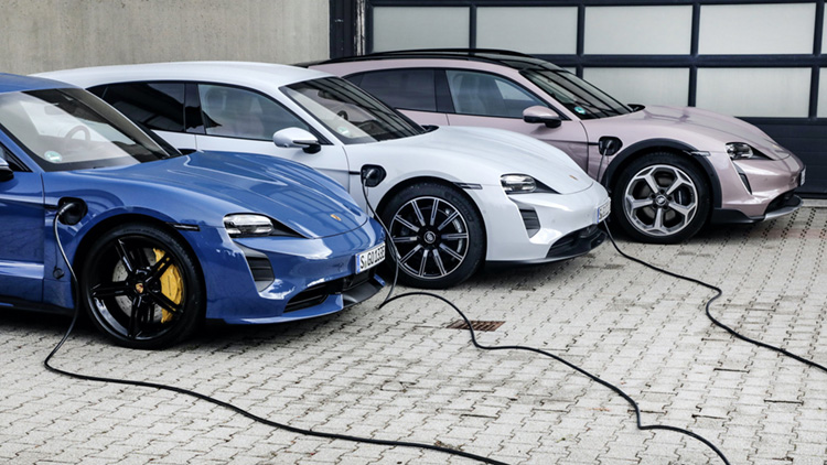 Porsche Taycan зарядка