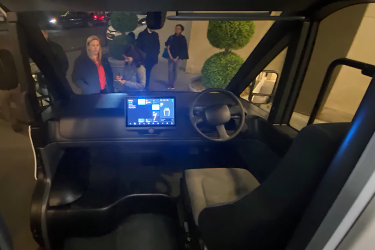 Arrival Van