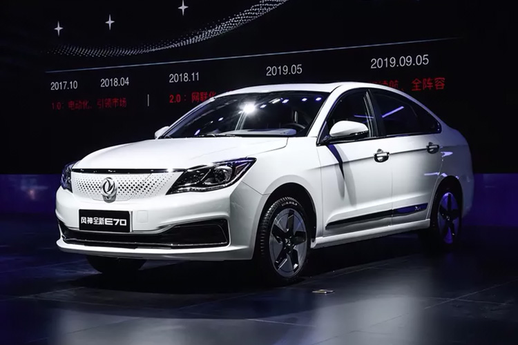 Dongfeng Aeolus E70