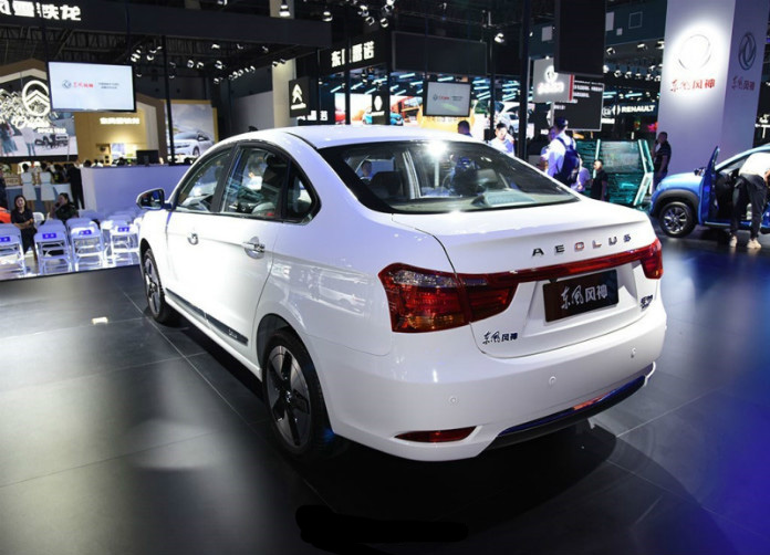 Dongfeng Aeolus E70