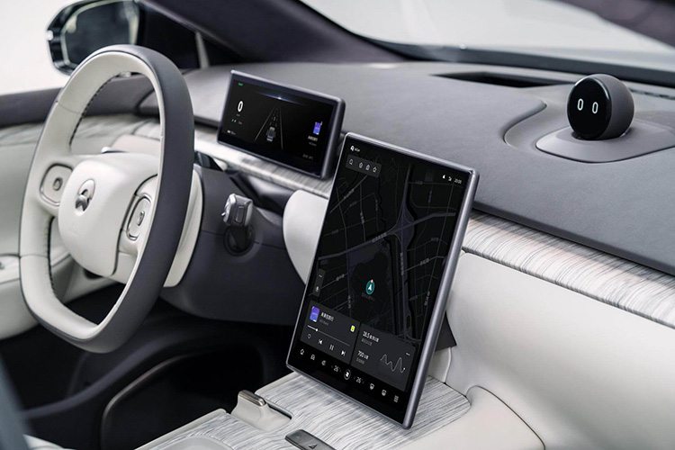 Nio ET7