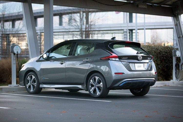 Nissan Leaf 2021