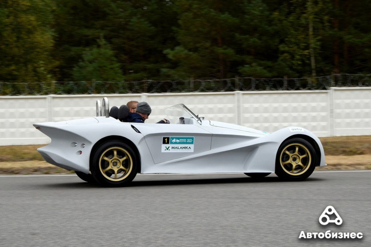 Белорусский электрический спорткар Electro Roadster