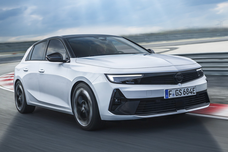 Opel Astra GSe