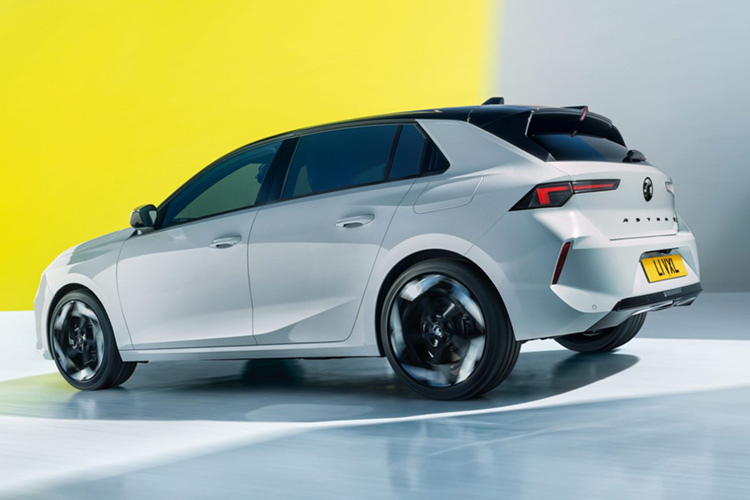 Opel Astra GSe