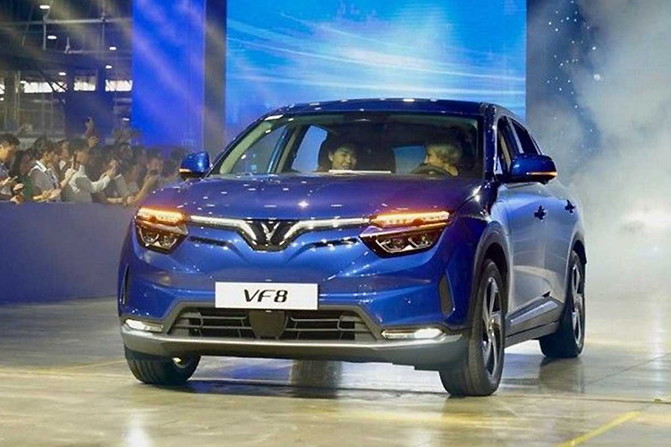 VinFast VF8