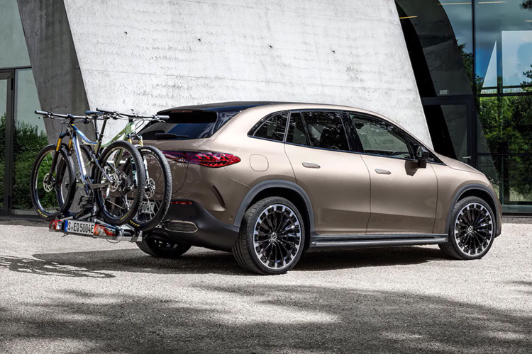 Mercedes-Benz EQE SUV