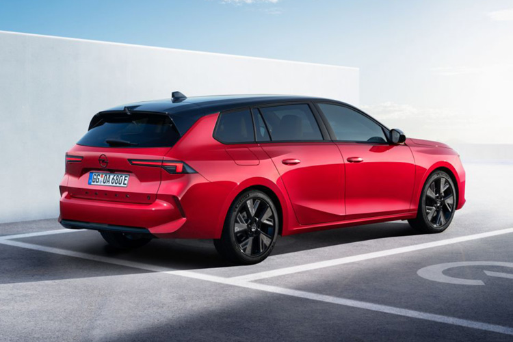 Opel Astra Sports Tourer Electric