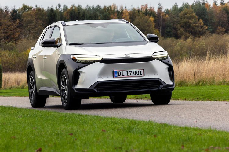 Toyota bZ4X испытания на запас хода
