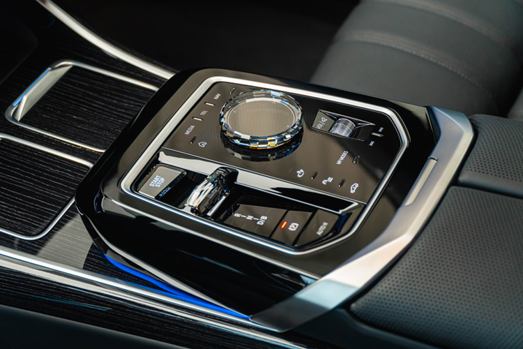 BMW i7 в Беларуси