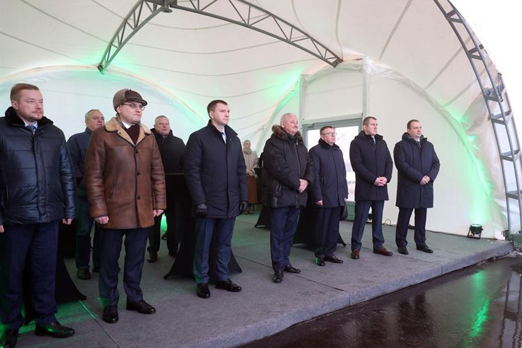 супербыстрый зарядный комплекс в Минске