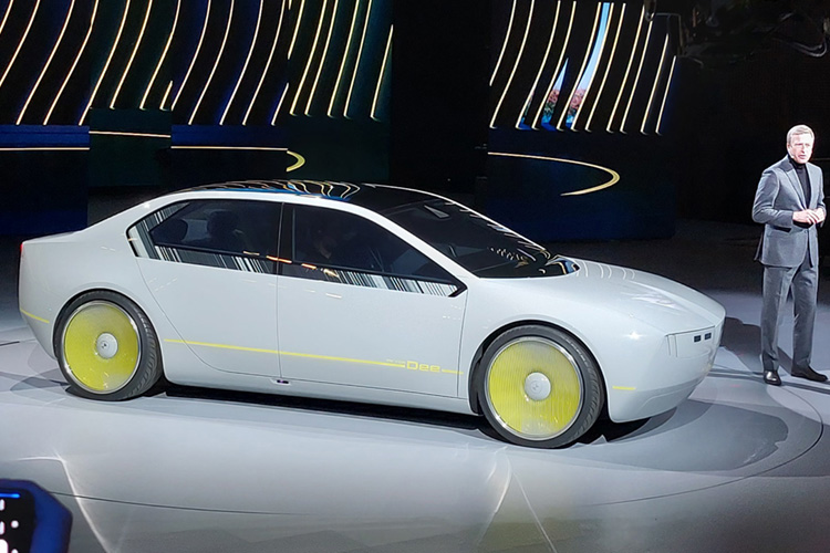 BMW i Vision Dee