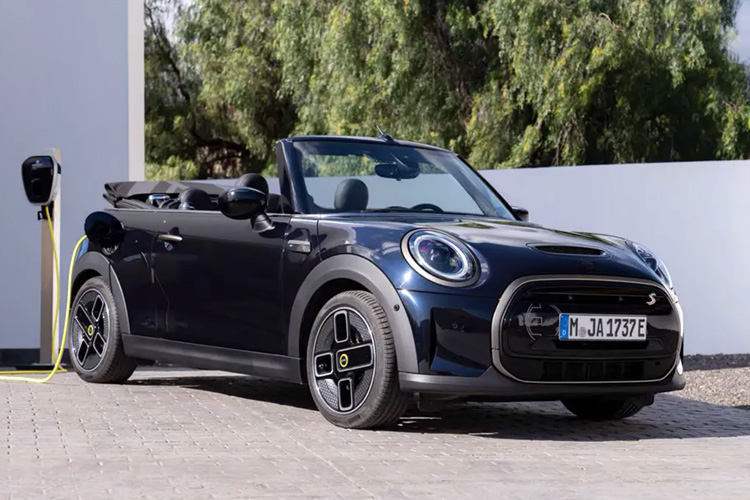 Mini Cooper SE Convertible