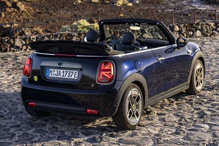 Mini Cooper SE Convertible