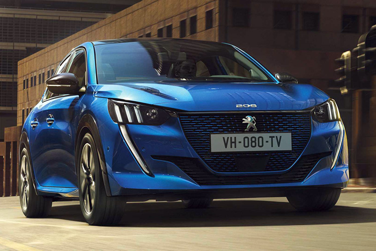 Peugeot e-208 GT