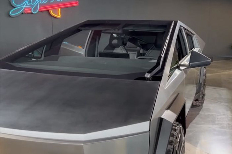 Tesla Cybertruck