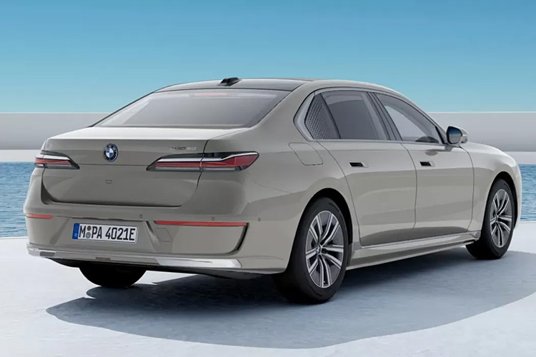BMW i7 eDrive50