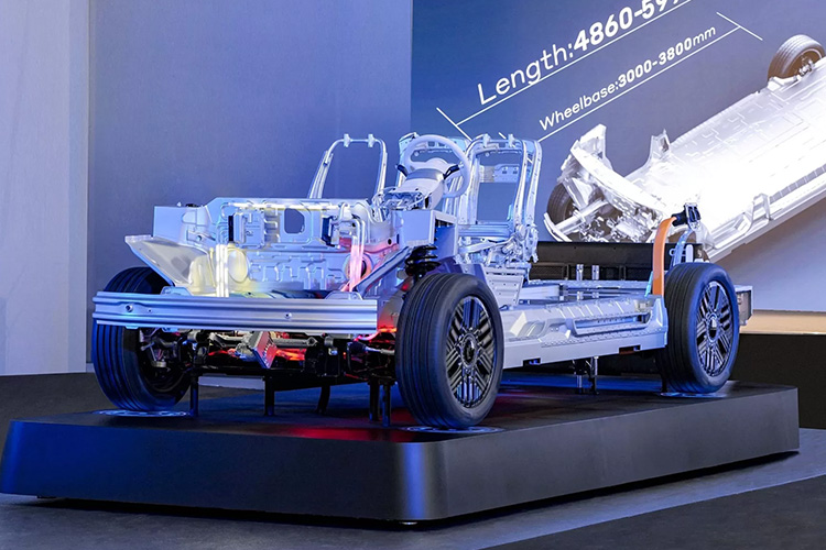 LEVC Geely SOA