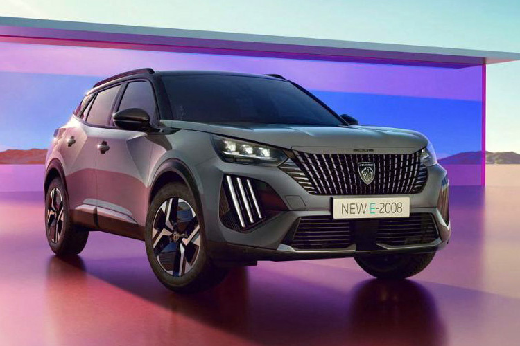 Peugeot E-2008