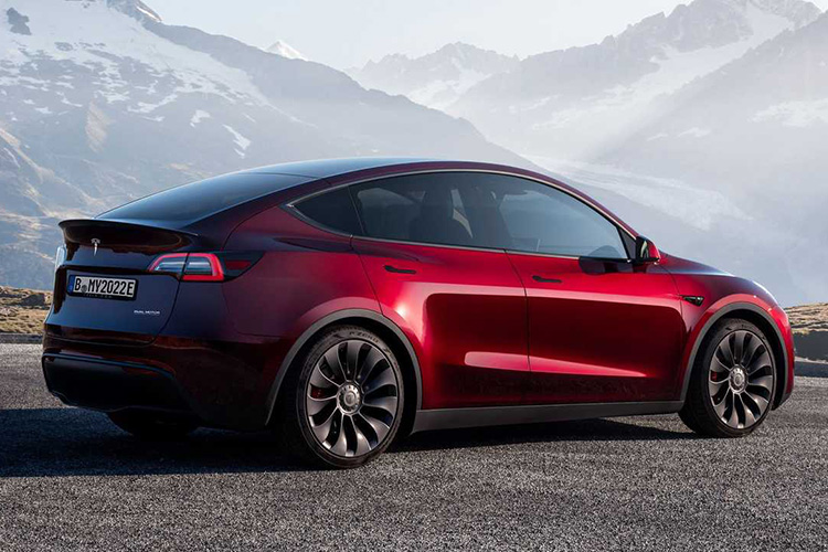 Tesla Model Y Midnight Cherry Red