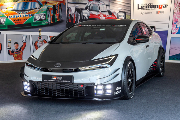 Toyota Prius 24h Le Mans Centennial GR Edition