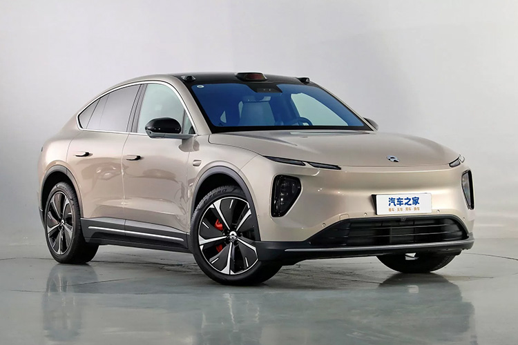 Nio EC6