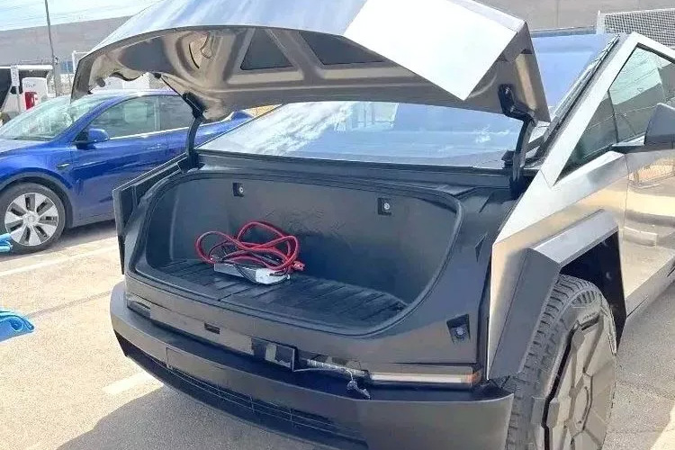 Tesla Cybertruck