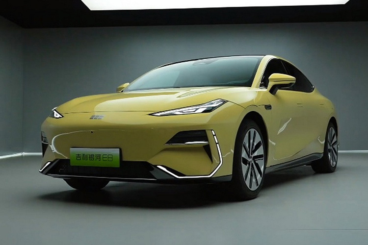 Geely Galaxy E8