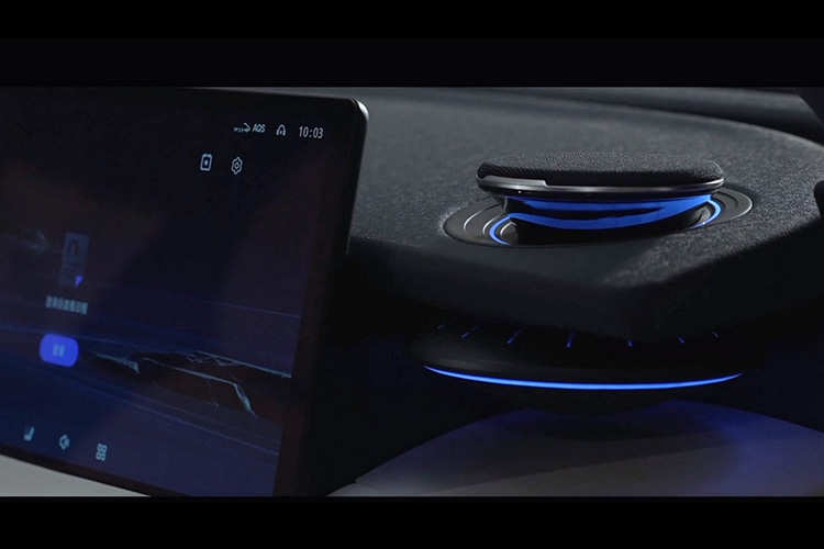 Geely Galaxy E8