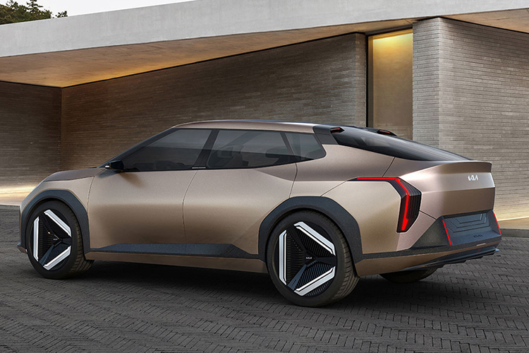 Kia EV4