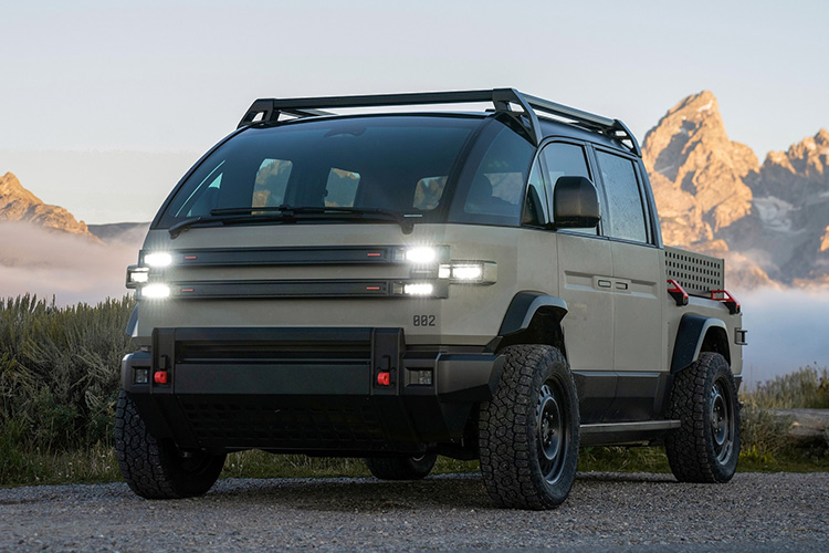 Canoo American Bulldog