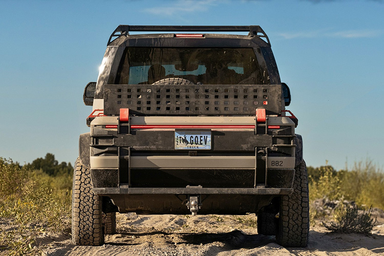 Canoo American Bulldog