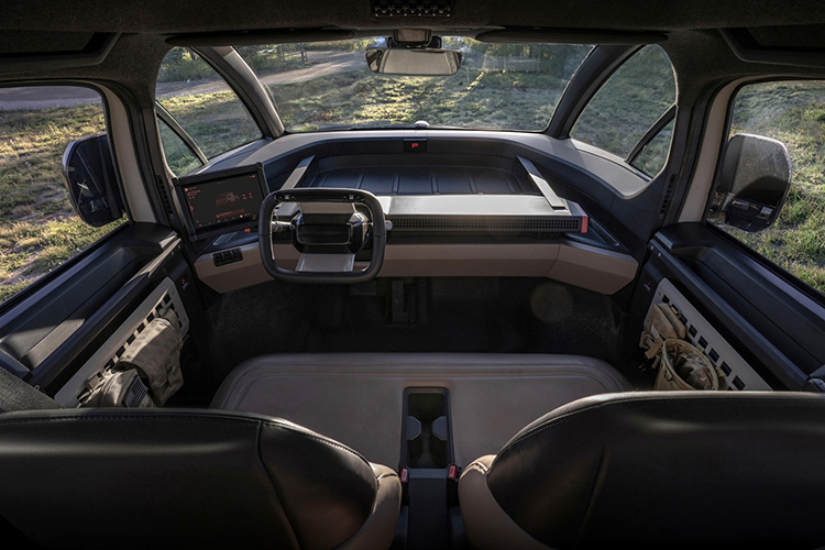 Canoo American Bulldog