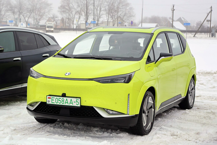 Hycan Z03