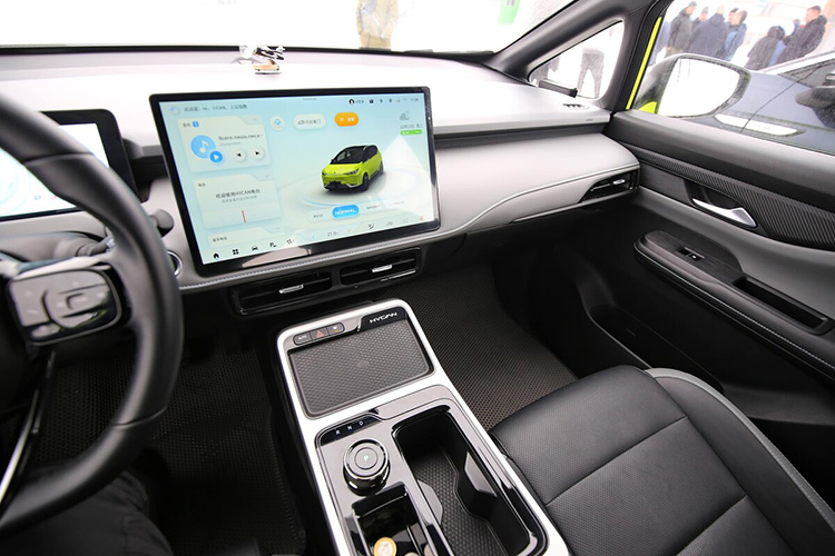 Hycan Z03