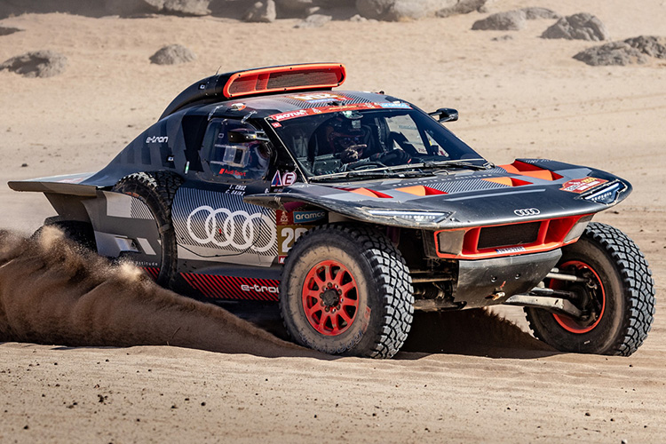 Audi RS Q e-tron Дакар