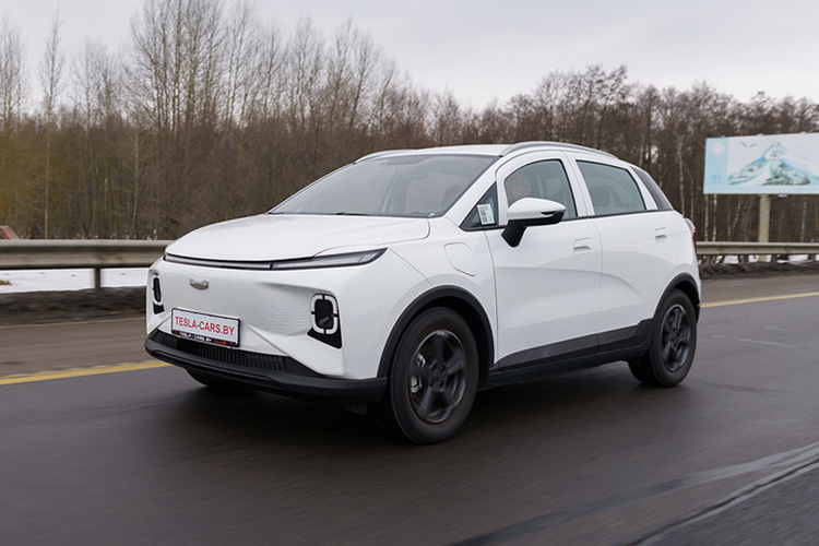 Geely Geometry E