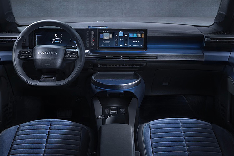 Lancia Ypsilon Cassina