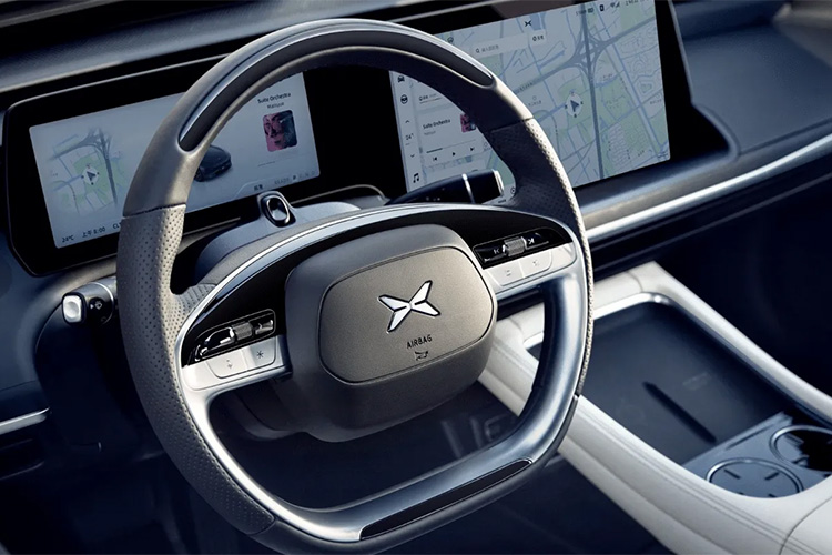 Xpeng Wing Edition P7i