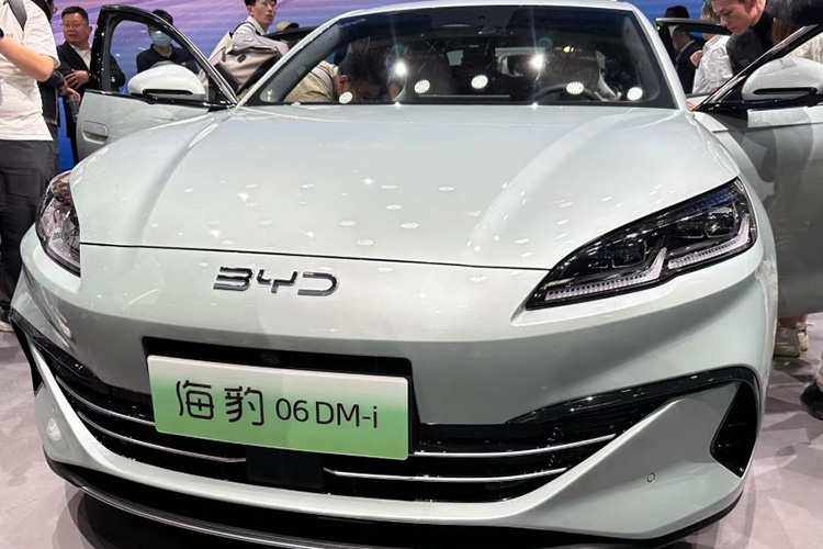 BYD Seal 06 DM-i