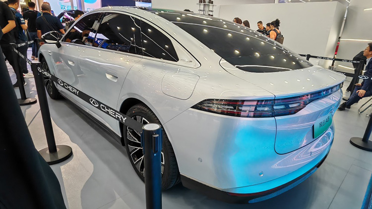 Chery Fulwin A9