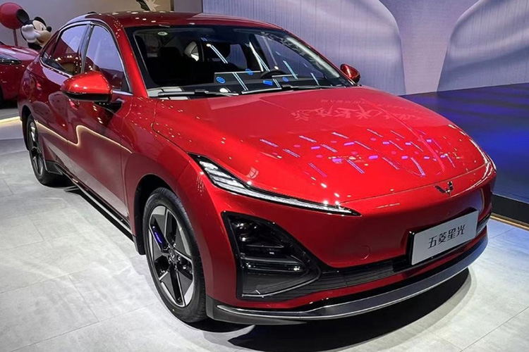 Wuling Starlight