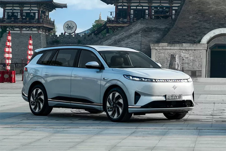 Dongfeng eπ 008