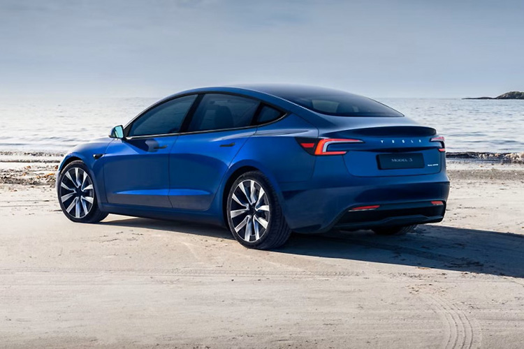 Tesla Model 3 Long Range RWD