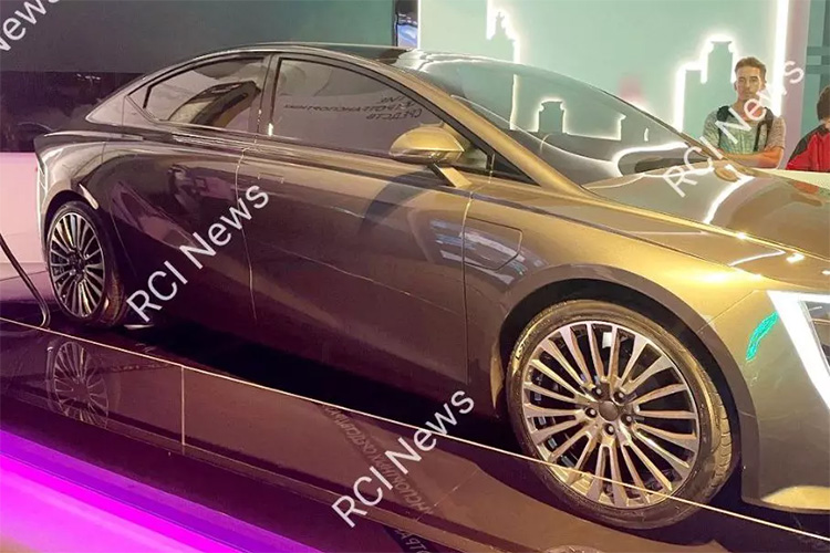 электромобиль Молния